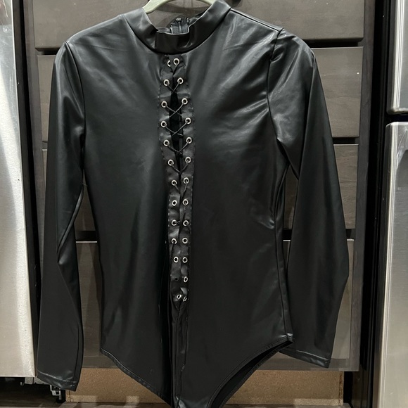 Bodysuit - Picture 1 of 5